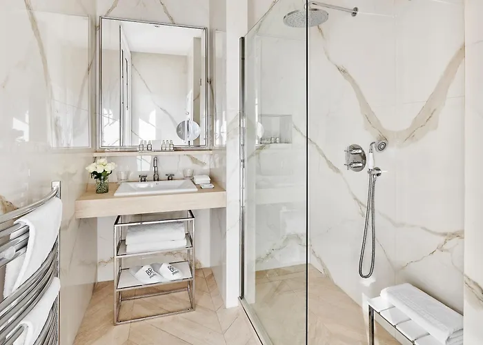 5 star hotel: Hotel Belles Rives